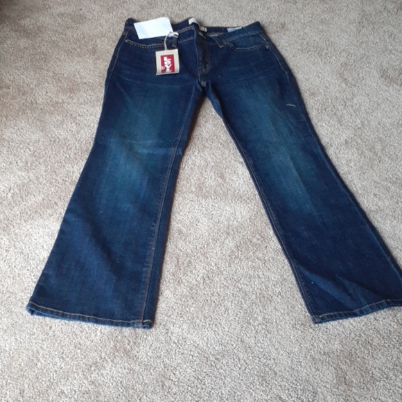 levi's petite